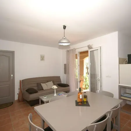 Tatil Evi Cosy Holiday With Swimming Pool In Stunning Location Near The Beaches!