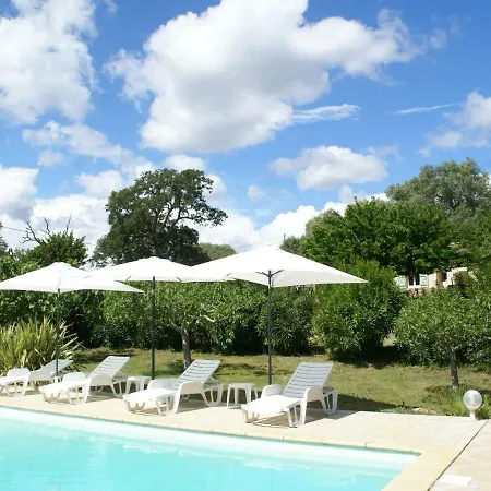 Cosy Holiday With Swimming Pool In Stunning Location Near The Beaches! *
