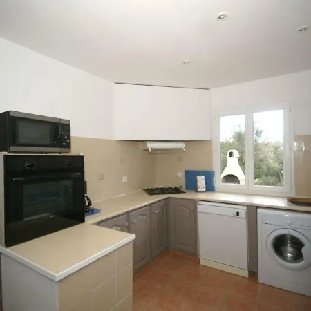 Tatil Evi Cosy Holiday With Swimming Pool In Stunning Location Near The Beaches!